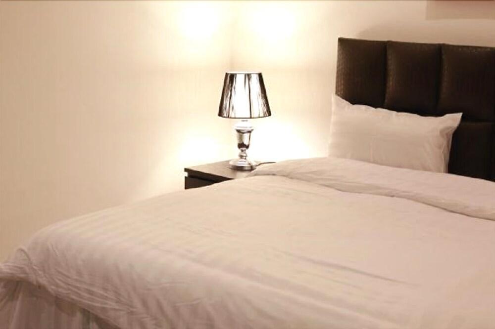 Continental Suite Salmiya Extérieur photo