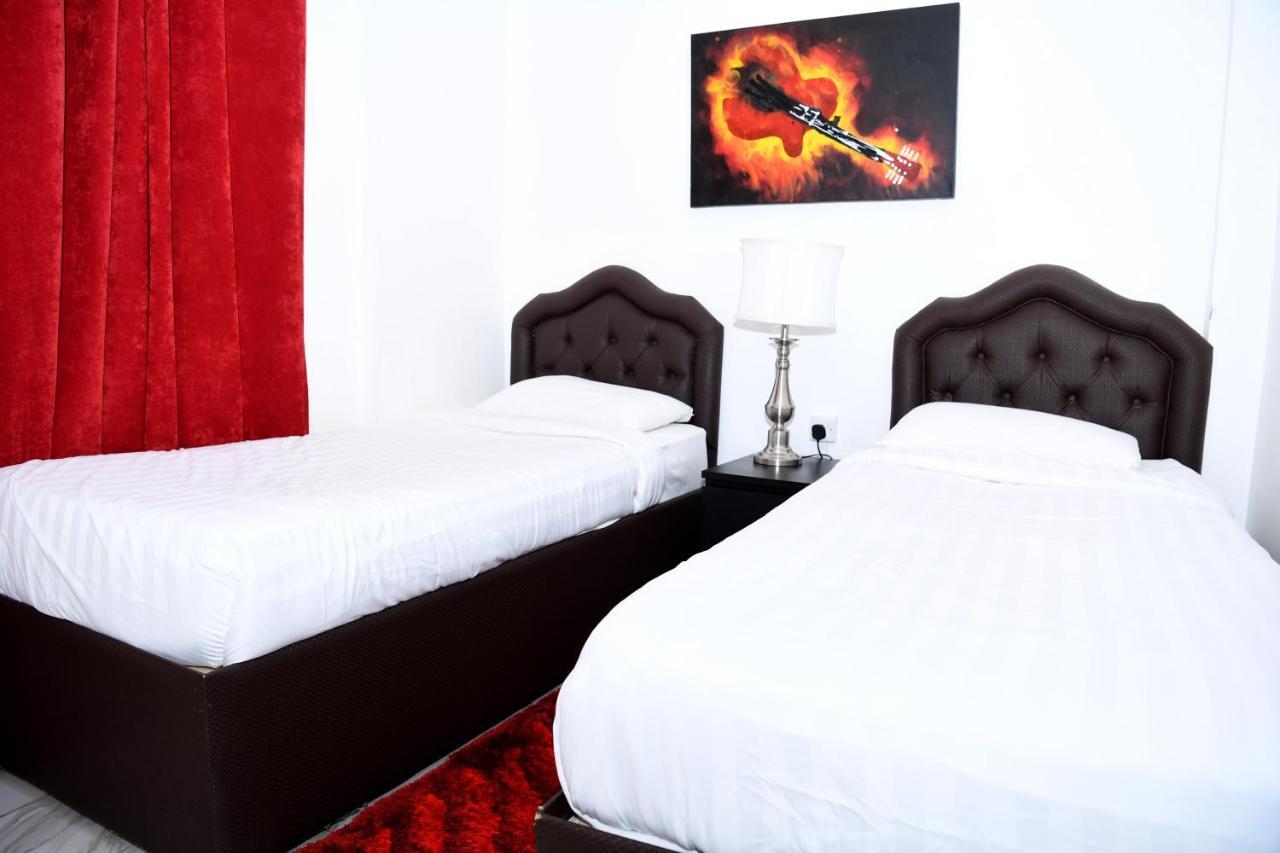Continental Suite Salmiya Extérieur photo