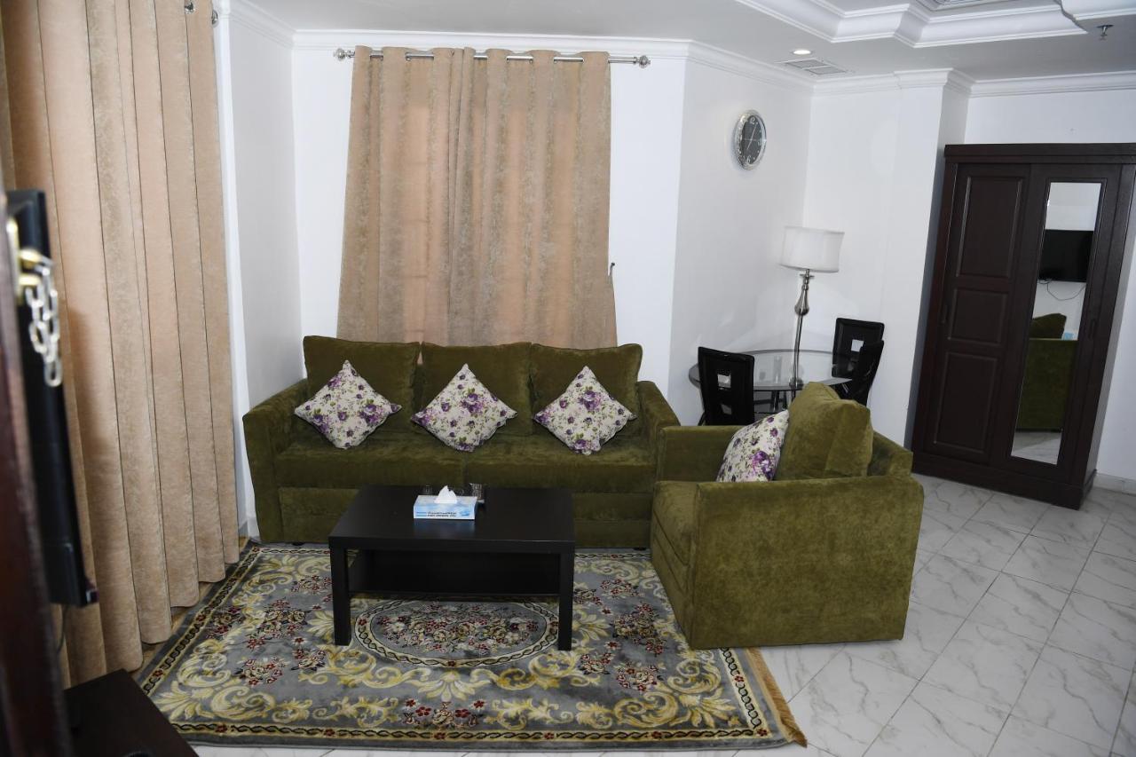 Continental Suite Salmiya Extérieur photo