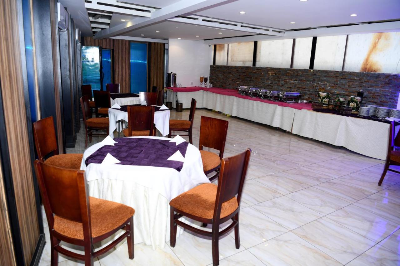 Continental Suite Salmiya Extérieur photo